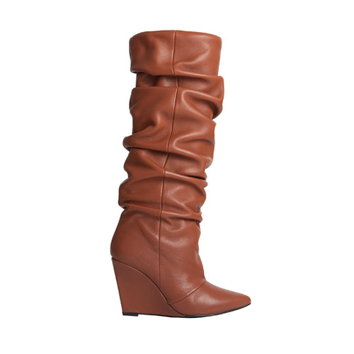 Cherry Boot - Brown Leather is one of Barcemoda’s most popular ladies brown leather boots.